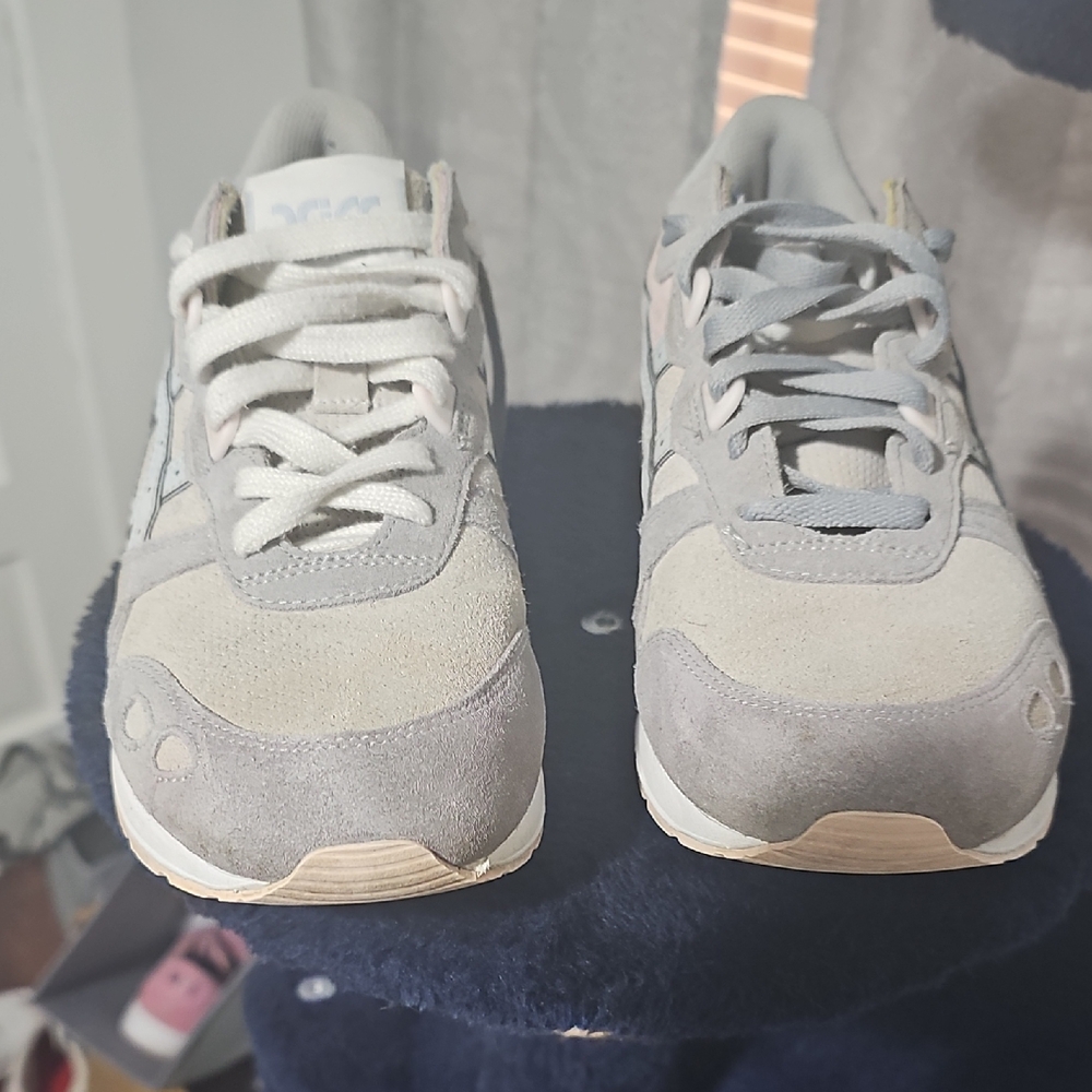 Asics Men's Gray Sneakers